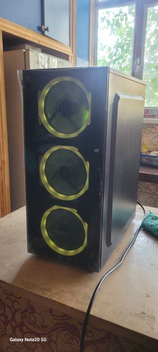 Продаю компьютер почти новый!