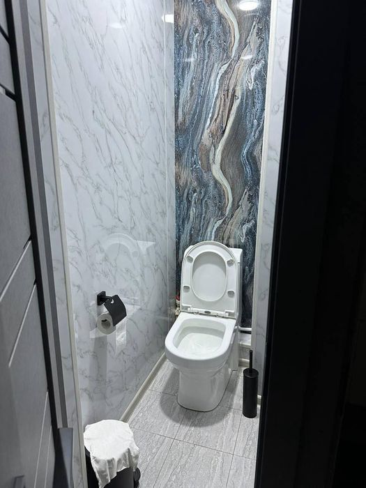 Срочно продам 3/3/4 массив Лабзак Ц 13