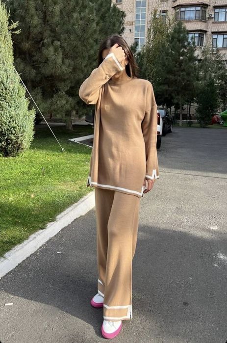 Осенние Костюмчики теплые, мягкие, новые