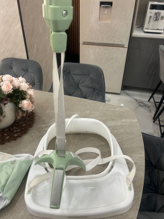 Люлка за бебе, пригодено за таван, веранда, двор