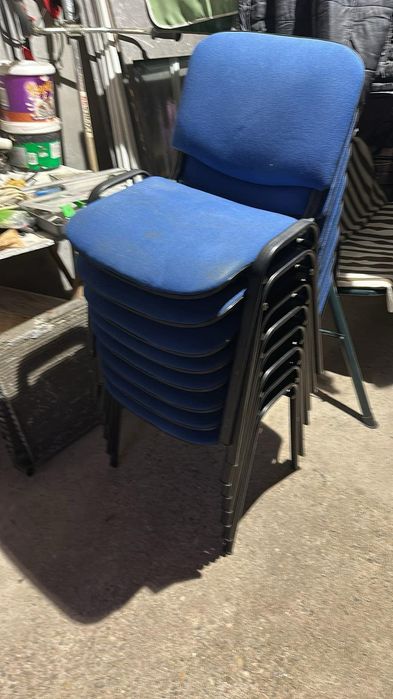 Vand scaune culoare albastra