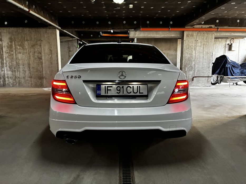 Mercedes C250 model SUA