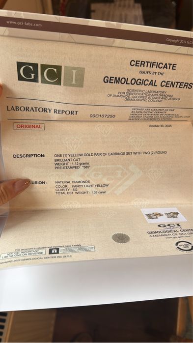 Cercei stud cu diamante 1,32 ct 100% naturale