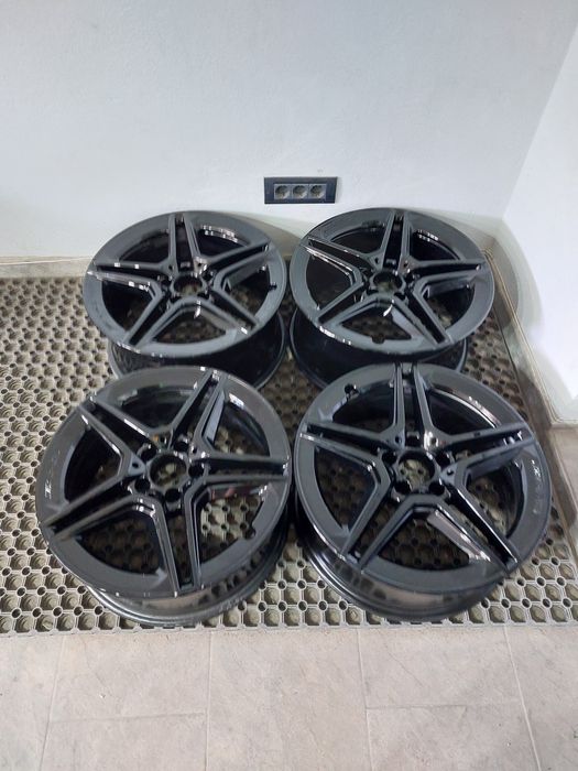 O janta / Set jante 18 originale Mercedes clasa C w205 facelift AMG / C coupe c205 / Cabrio a205