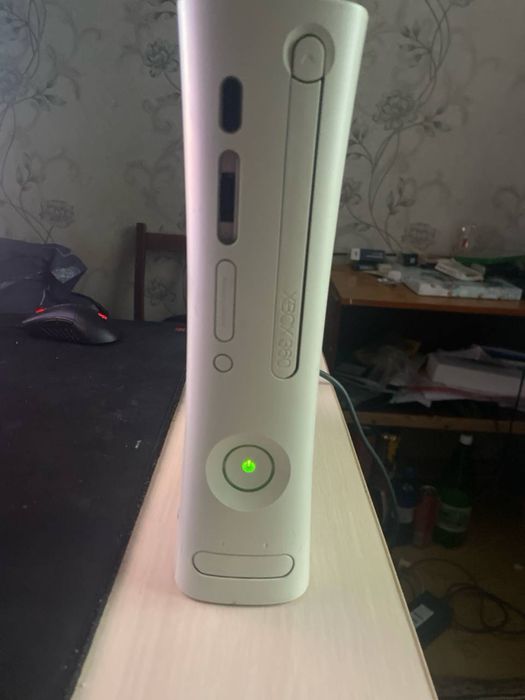 Xbox 360 fat не шитый