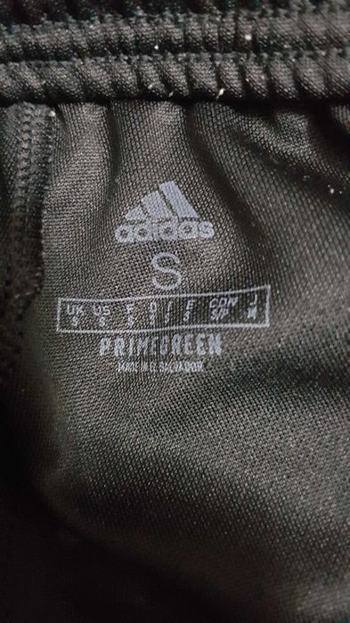 Pantaloni Adidas noi și originali