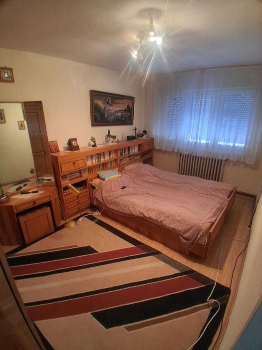 Apartament  3 camere Caransebeș