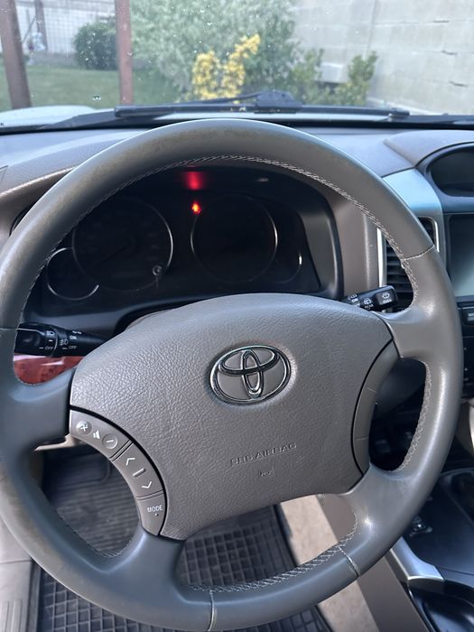 Toyota Land Cruiser j120 Prado