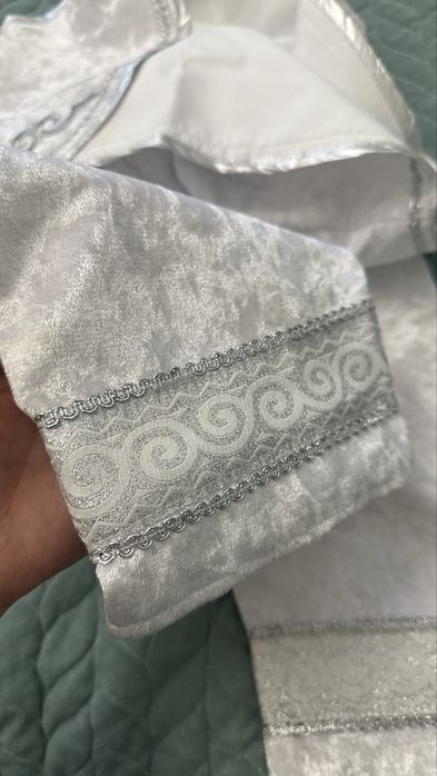 2000 тг десткий костюм на тусаукесер