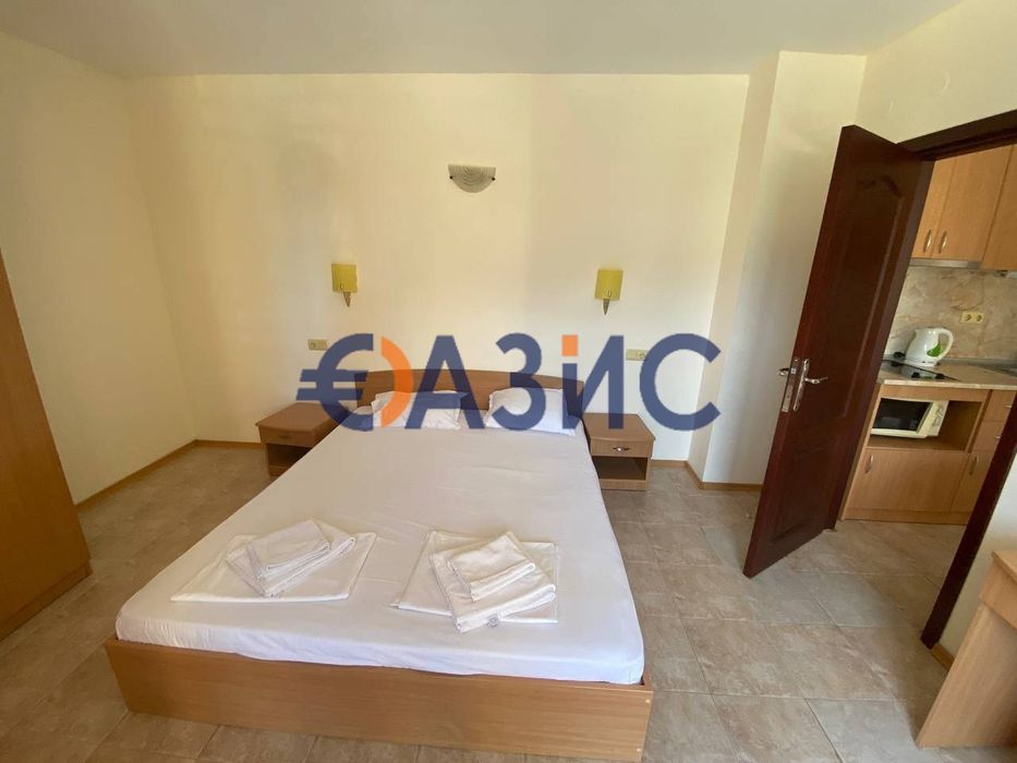 Продава се Тристаен апартамент в к.к. Слънчев бряг - 87 кв.м за 680 €/кв.м - Снимка #9