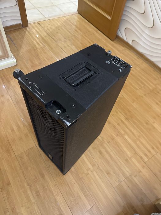 Профессиональная акустическая система Eric LA 8M