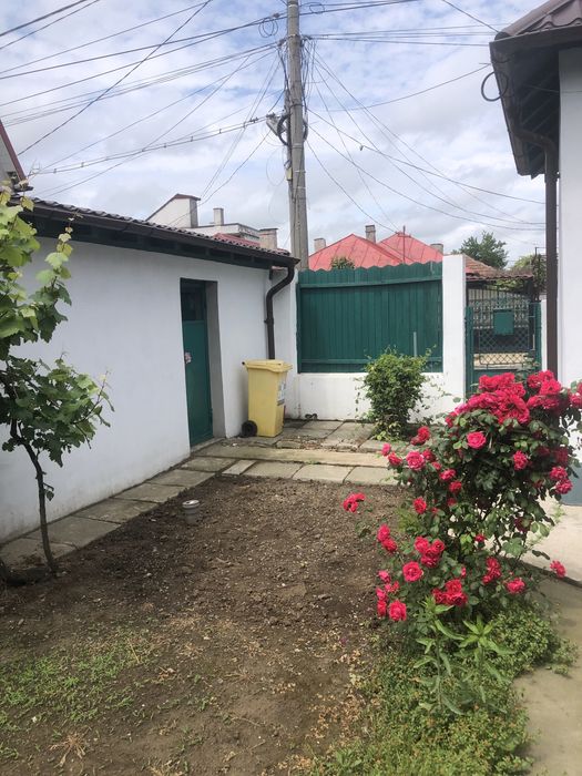 Casa 4 camere, teren 410 mp ( deschidere 15 m ) • Medeea