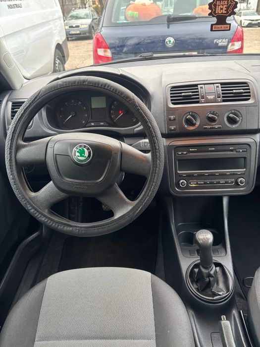 Skoda Fabia-1.4 MPI-2013-Euro 5
