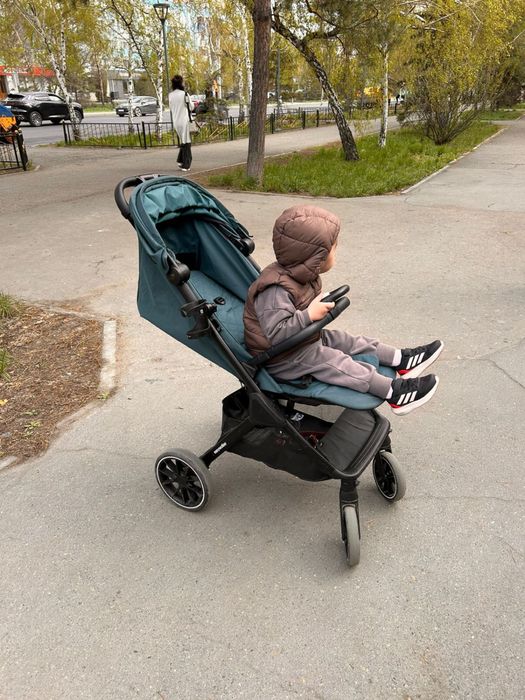 Продам коляску easywalker