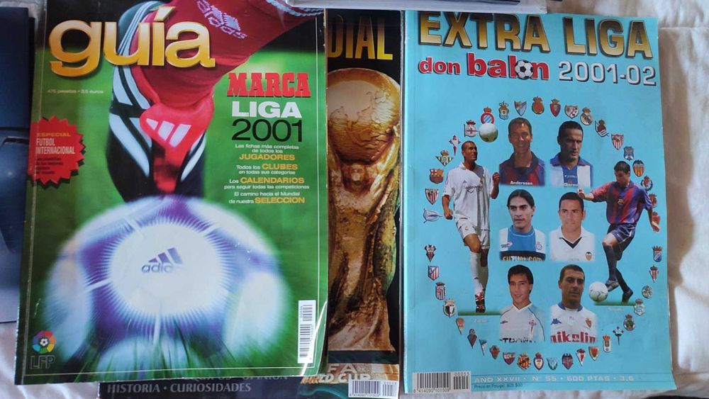 Футболни статистически справочници