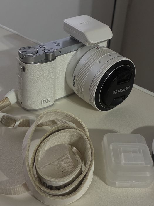 Фотоаппарат Samsung NX3000