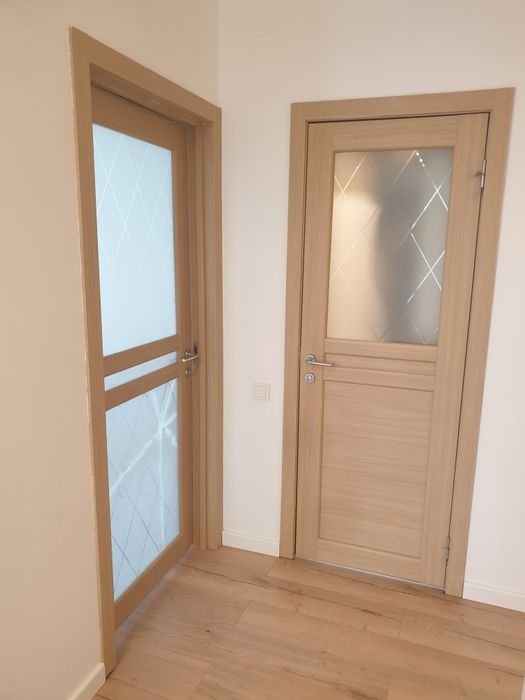 Двери межкомнатные бу