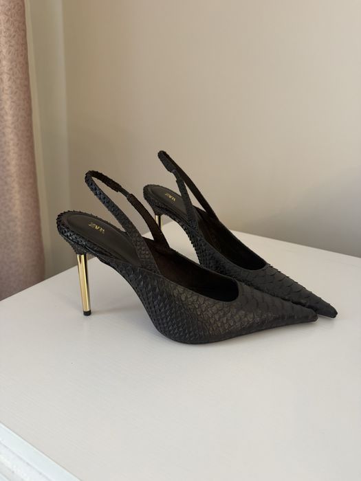 Новые туфли Zara
