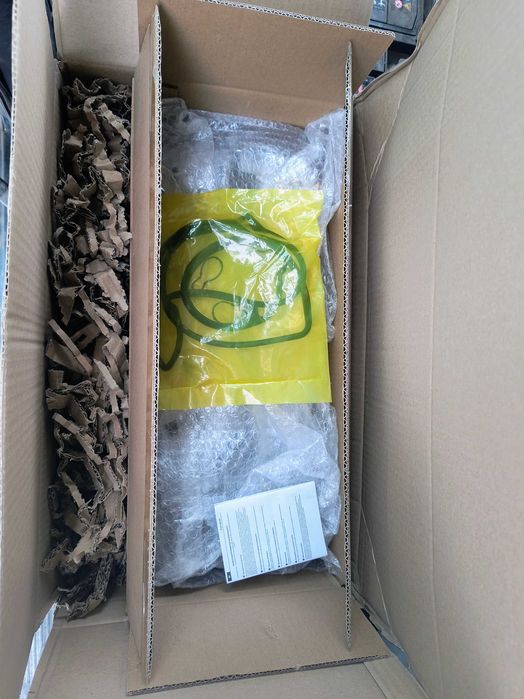 капак за глава на MERCEDES VITO  W638 2.0 CDI 2,2 CDI 1996-2001