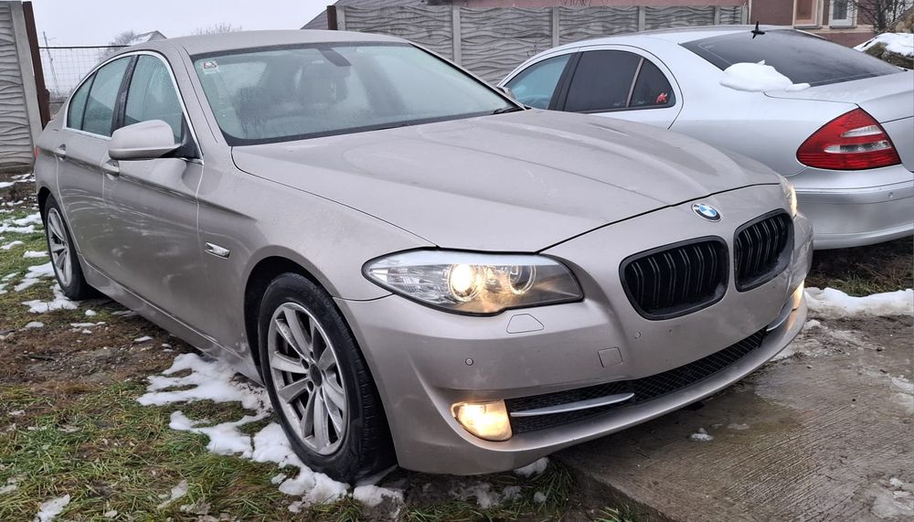 Dezmembrez BMW F10 F11 520D 2.0 diesel dețin orice piesa