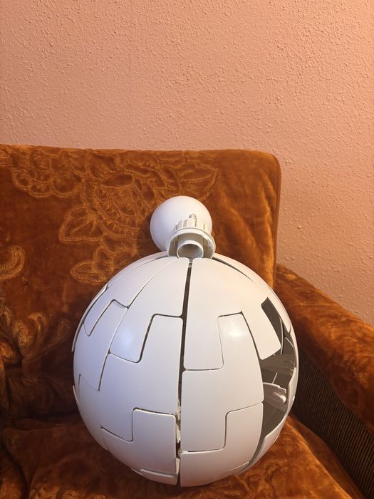 Lustra IKEA in forma de glob ALBA, extensibila