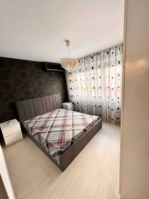 Дава се под наем Тристаен апартамент в Пловдив, Център - 95 кв.м за 425 € - Снимка #6