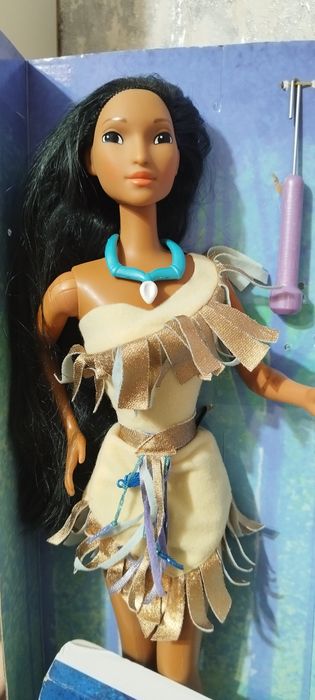 Кукла Барби винтаж Покахонтас 1995