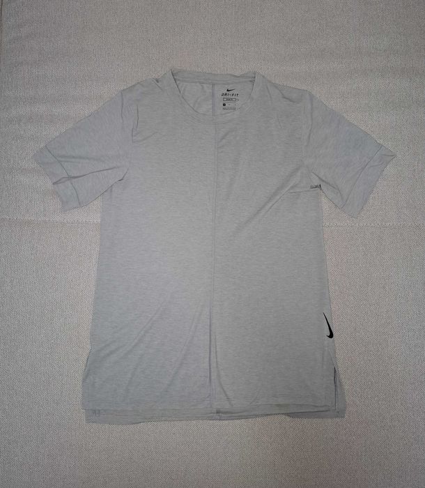 nike dri fit yoga fitness  M