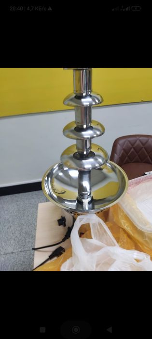 Продам Аппарат шоколадный фонтан