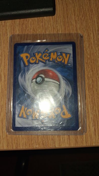 Carti pokemon,vb in privat despre pret