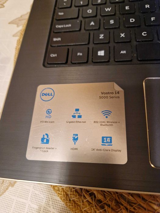 Лаптоп  DELL  Vostro14