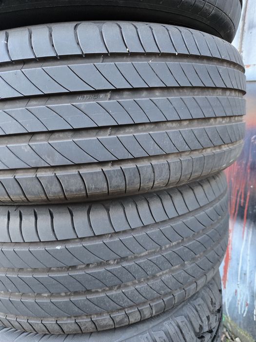 4бр. 215 55 17 Michelin летни.