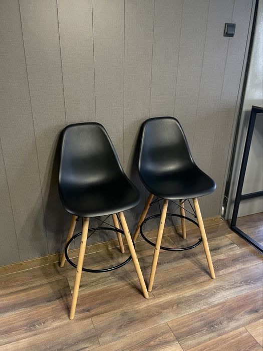 Барные стулья — 2 шт за 30 тыс