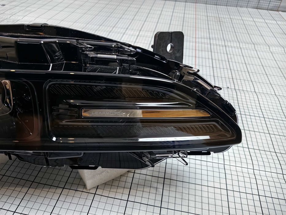 Leapmotor C11 EREV Л/П передняя фара OEM В наличии