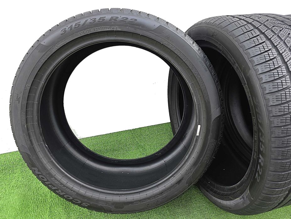 4бр. пакет 275/40/21 и 315/35/22 PIRELLI Scorpion Winter BMW-spec.