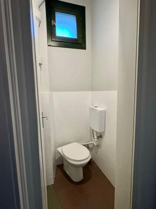 Дава се под наем Тристаен апартамент в София, Лозенец - 90 кв.м за 869 € - Снимка #9