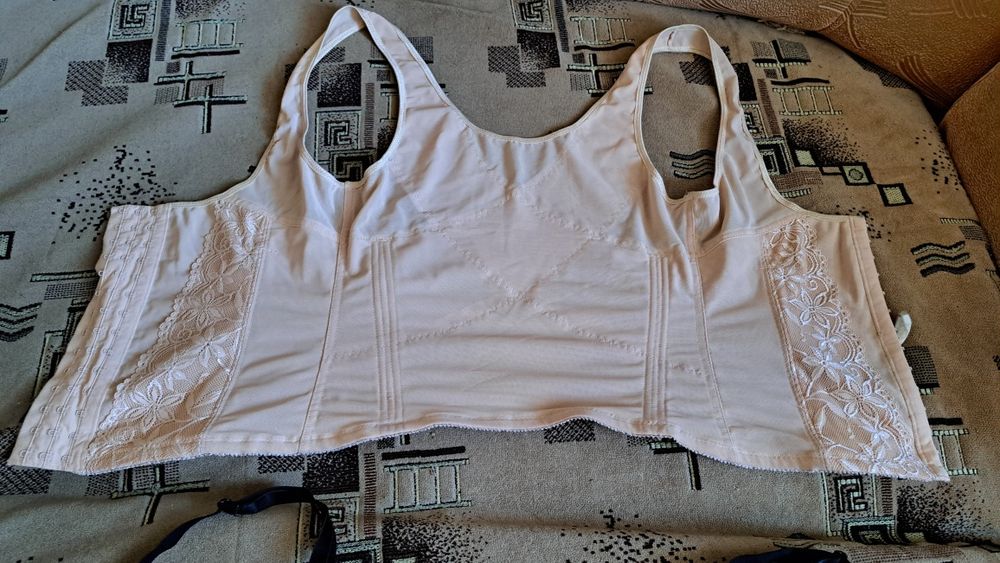 Корсеты  утяхгивающие за 2