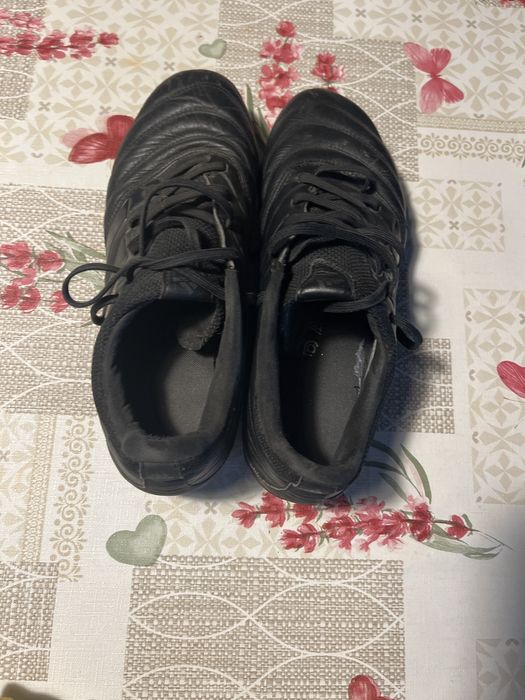 Vand crampoane de fottbal