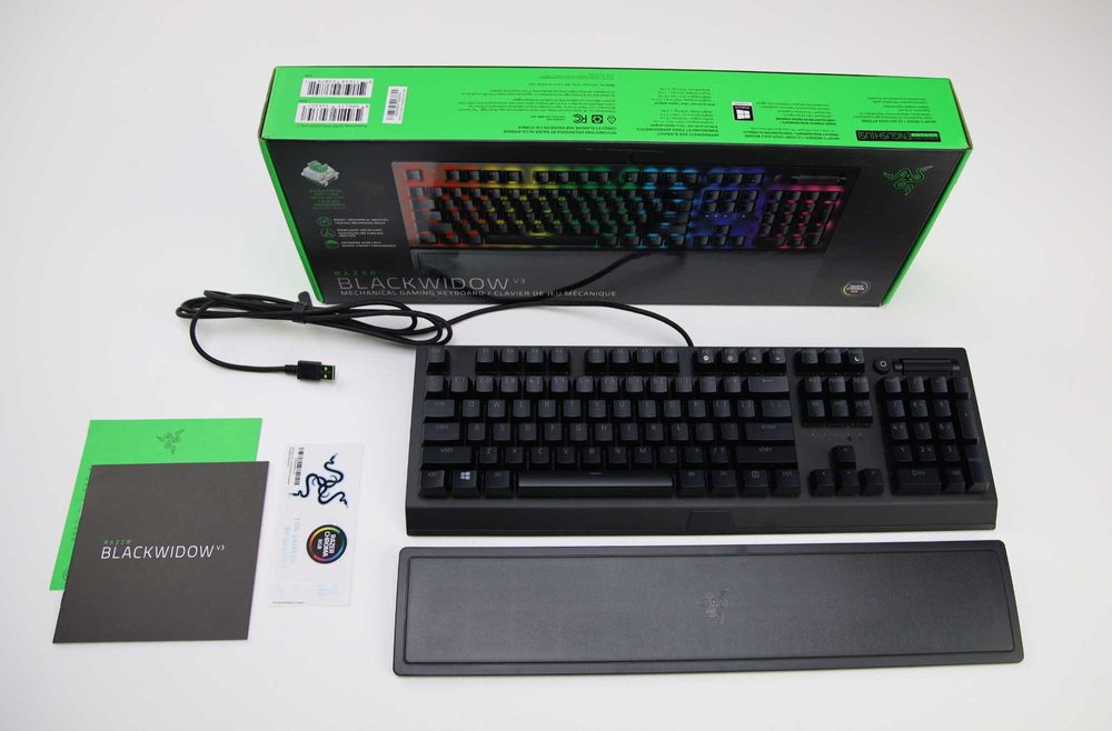 Razer BlackWidow V3 + Мишка Razer DeathAdder V2 Pro