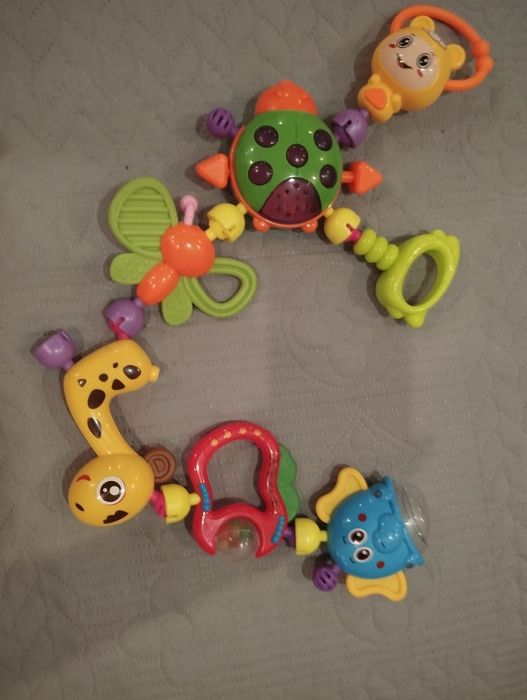 Коврик игрушки  для  малыша