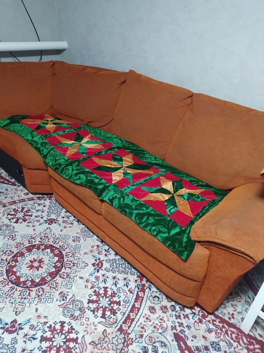 Продаётся мягкий уголок