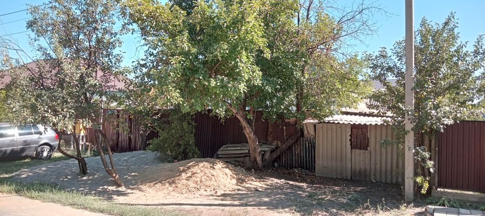 Продам дом нужен внутренний ремонт...