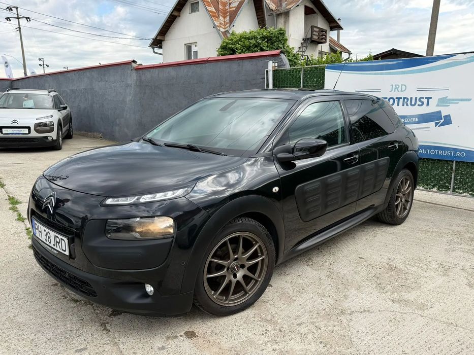 Citroën C4 Cactus 1.6 HDi 99 CP Euro 6 Clima Navigatie Panoramic Garantie 12 Luni
