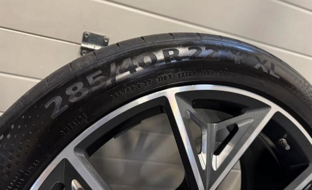 AUDI RSQ8 RSQ7 джанти 22 цола