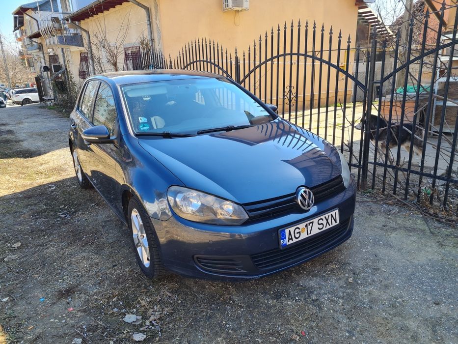 VOLKSWAGEN Golf 2009