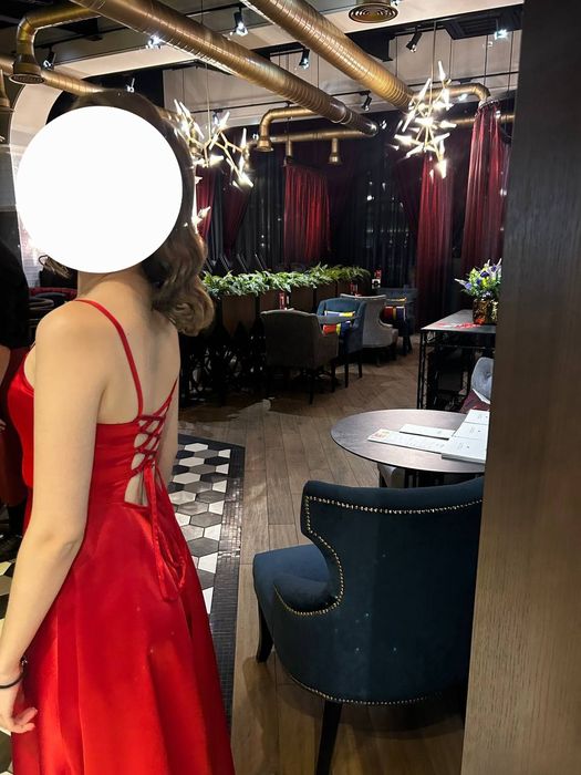 Платье на выпускной,  свадьбу, день рождения либо другой праздник