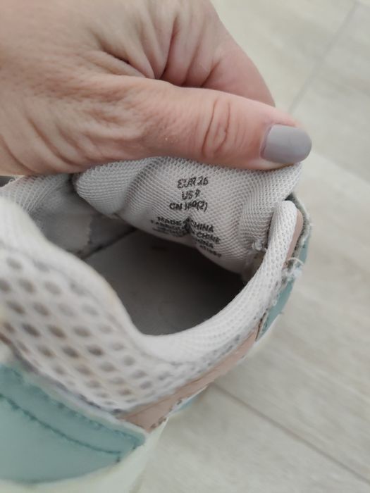 Adidași H&M mărime 26