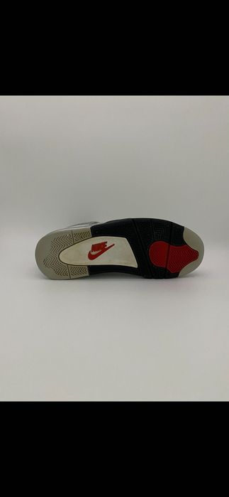 Jordan 4 White Cement  Marimea (Size) 45  100% Authentic