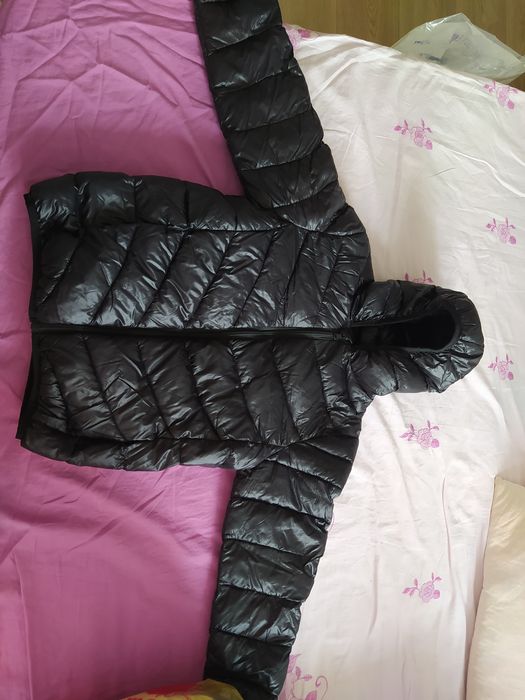 Продам детский куртки