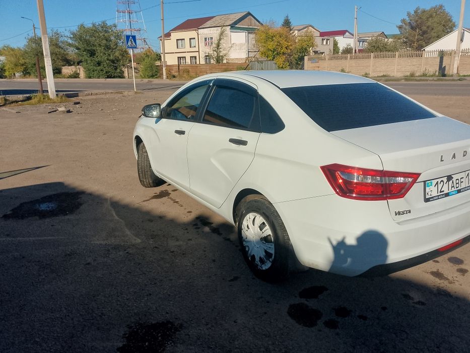 Продам машину в отличном состояний